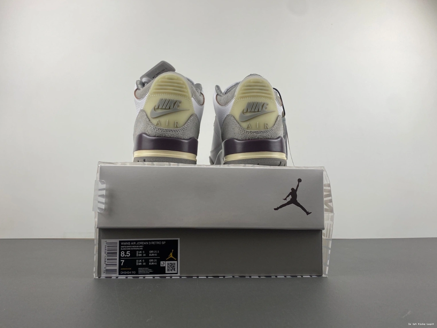 3 Jordan Retro Ma (W) DH3434-110 - Maniére A 1002
